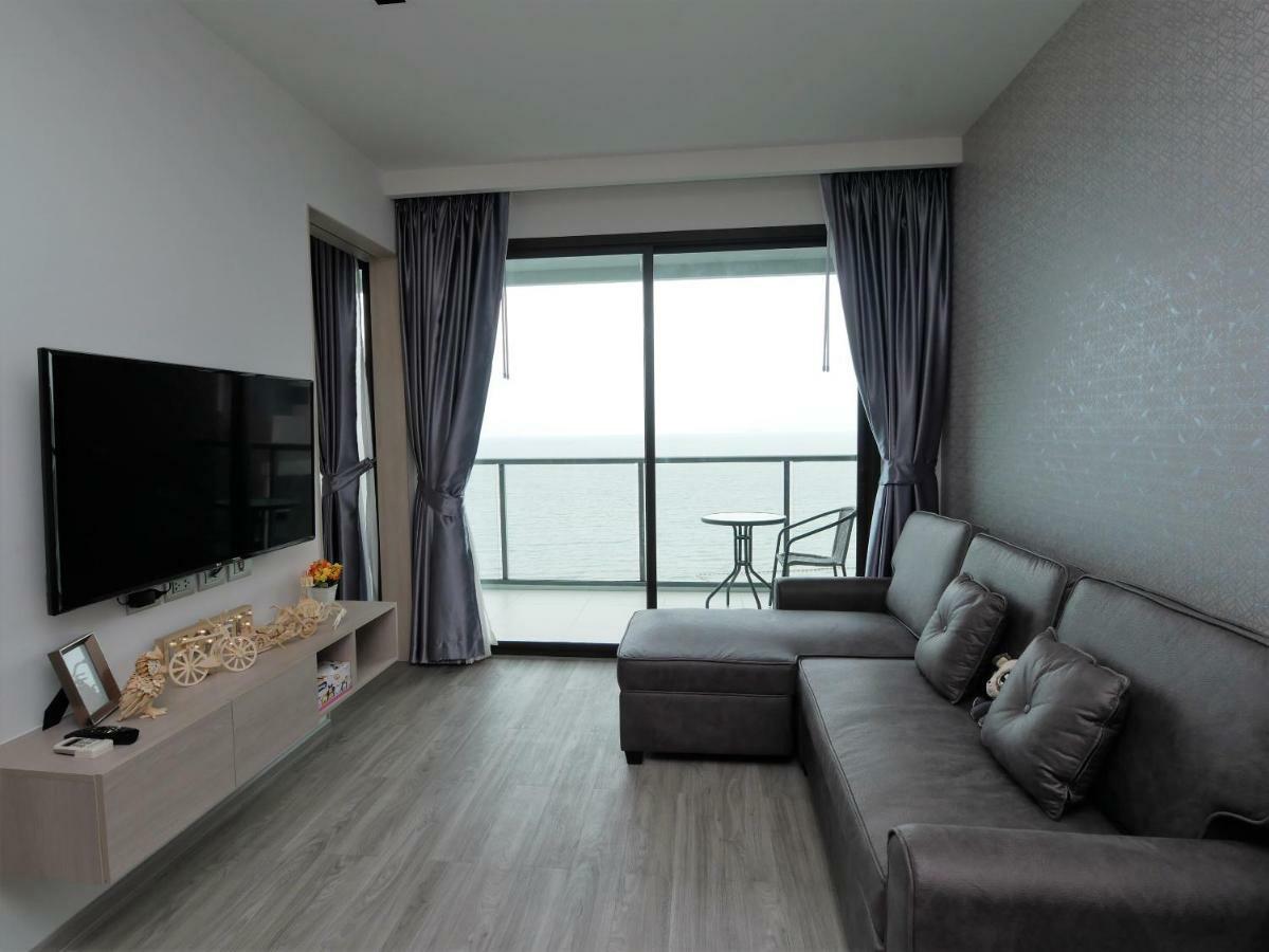 Aeras - The Ultimate Beachfront Experience 좀티엔 비치 외부 사진